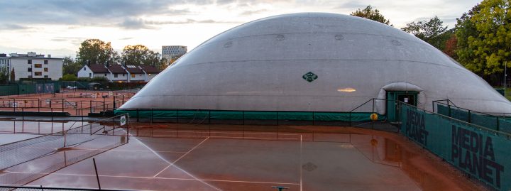 Plastic dome is closed 27/9 – 6/10